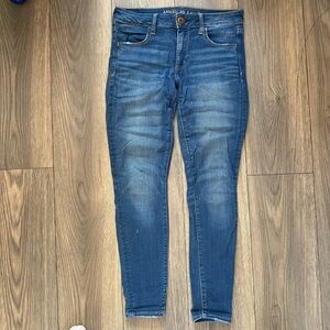 Women’s American Eagle Blue Jeggings, size 8